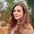 _Laura - Hellsehen ohne Hilfsmittel - Klassische Astrologie - Crowley Tarot - Tarot & Kartenlegen - Unternehmensberatung